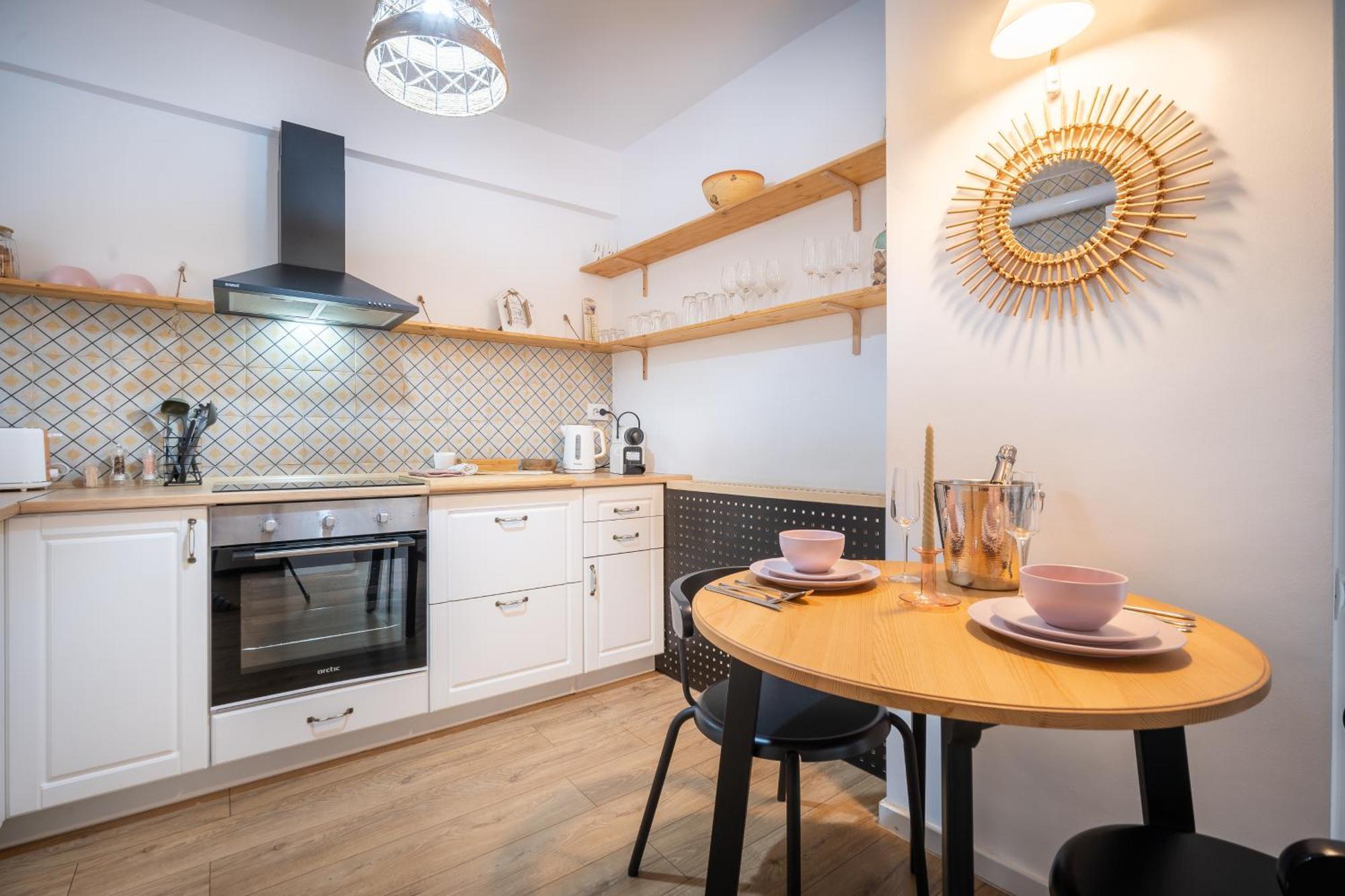 Boho Chic Escape - Hypercenter Apartment Cluj Napoca Bagian luar foto