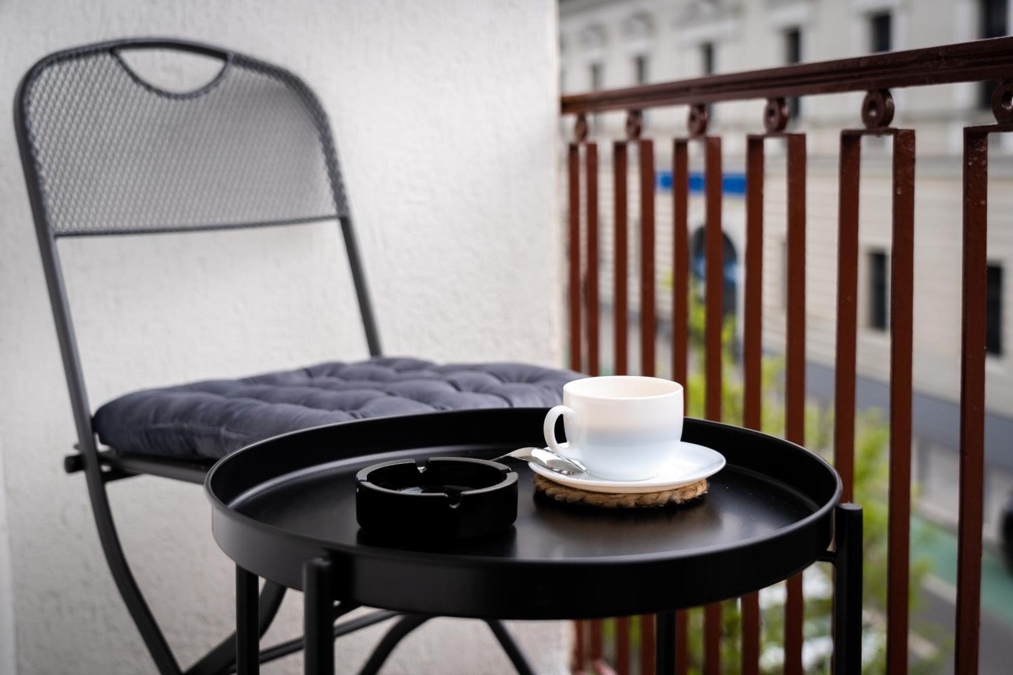 Boho Chic Escape - Hypercenter Apartment Cluj Napoca Bagian luar foto